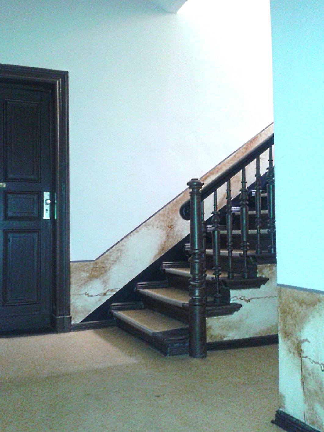 Deckenmalerei, Marmorimitation, Marmorierung, Kalkspachtel, Spachteltechnik, Schablonentechnik, Jugendstil  Treppenhaus, Treppenhaus Berlin, Gründerzeit Treppenhaus Berlin, Malerarbeiten Berlin, Maler Berlin, Restaurierung Berlin, Schablonen, Lasur, Lasuren, Kreuzberg, Prenzlauer Berg, Charlottenburg